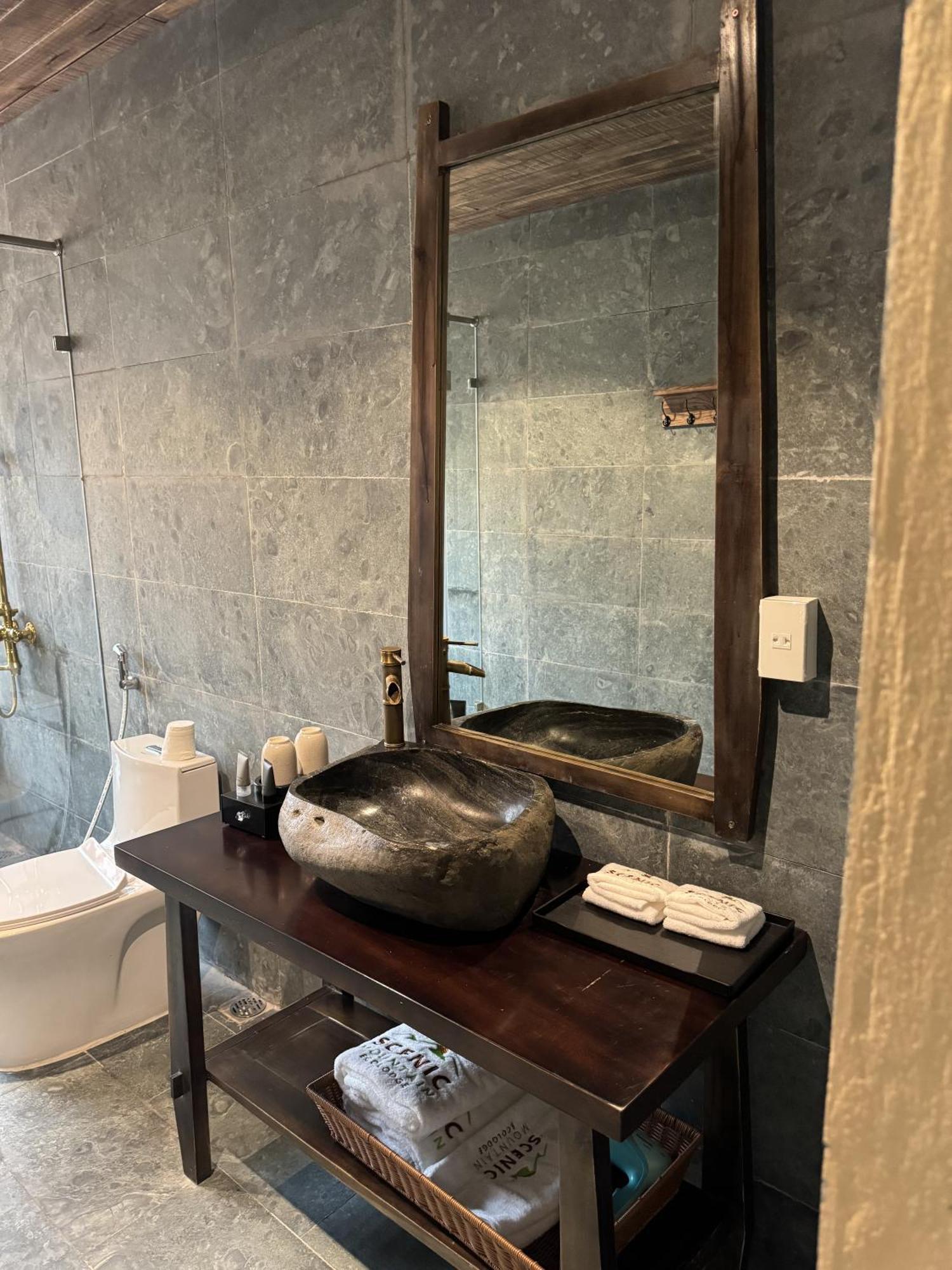 Scenic Mountain Ecolodge Ninh Binh Eksteriør billede